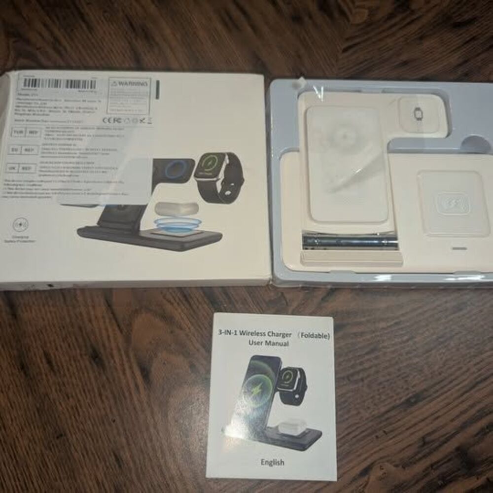 3-IN-1 Wireless Charger (Foldable) Model Z11